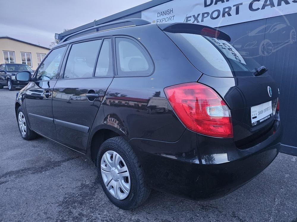2010 Škoda FABIA - 8