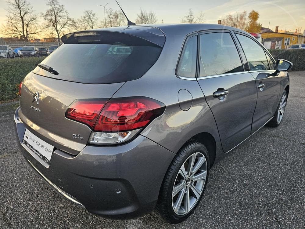2016 Citroen C4 - 9