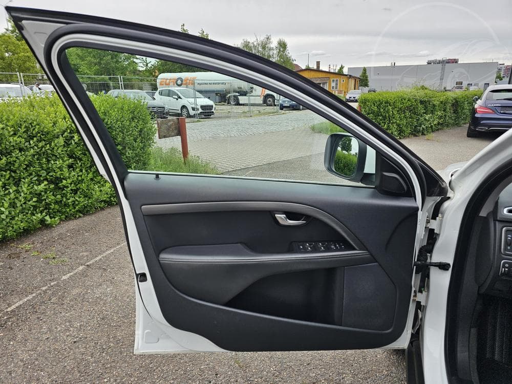 2016 Volvo Xc70 - 10