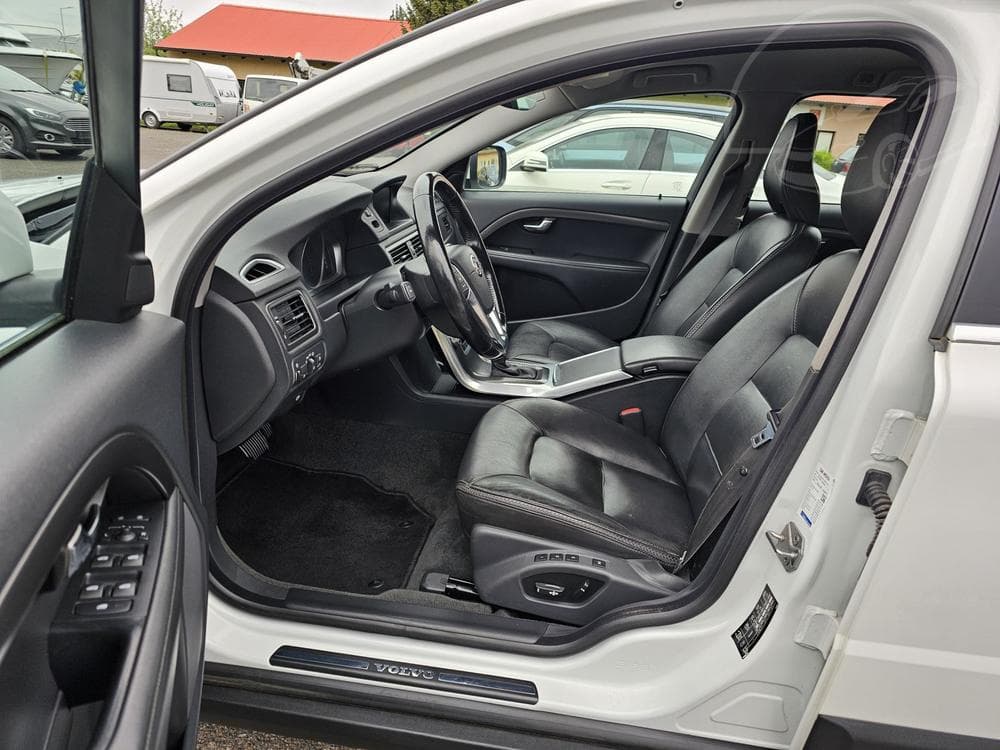 2016 Volvo Xc70 - 11