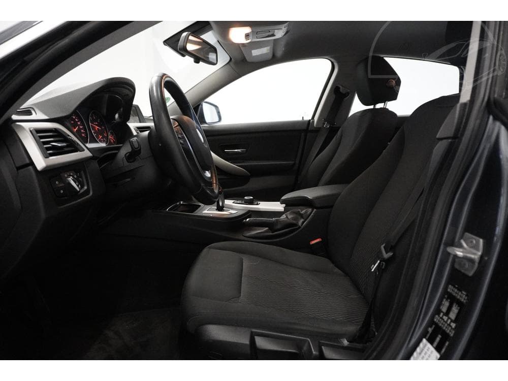 2017 BMW 4-Series - 11