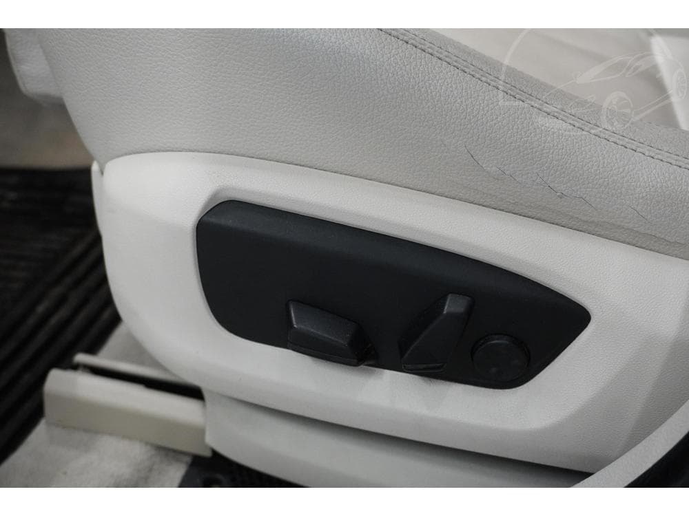 2014 BMW 5-Series - 12