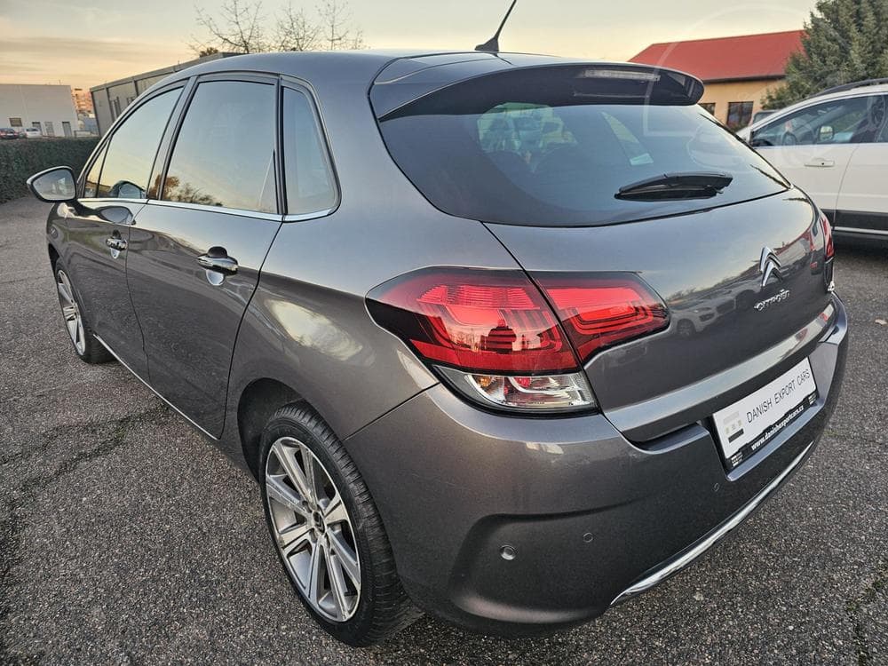 2016 Citroen C4 - 13