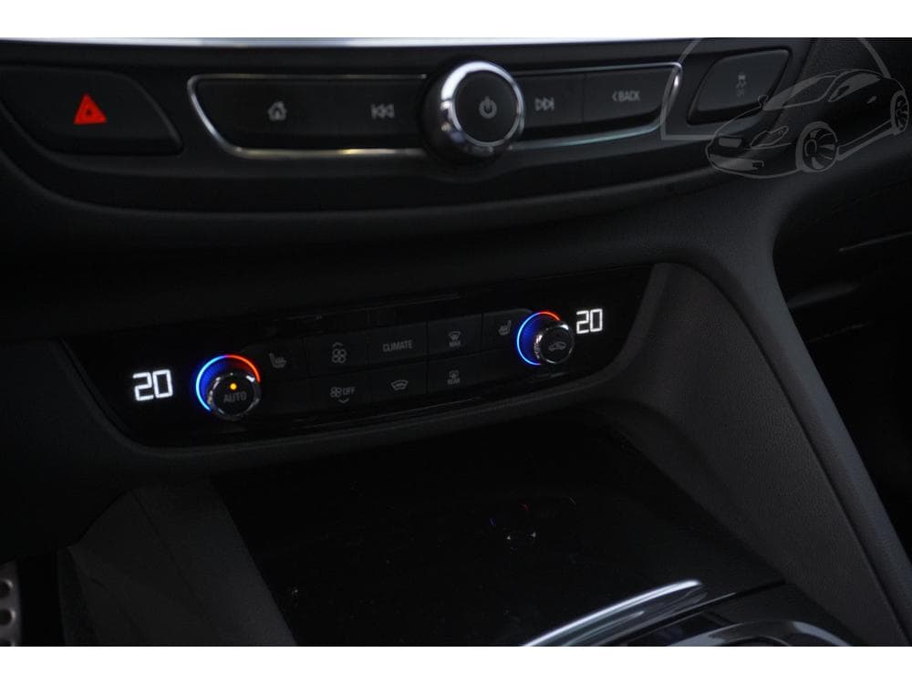 2017 Opel Insignia - 13