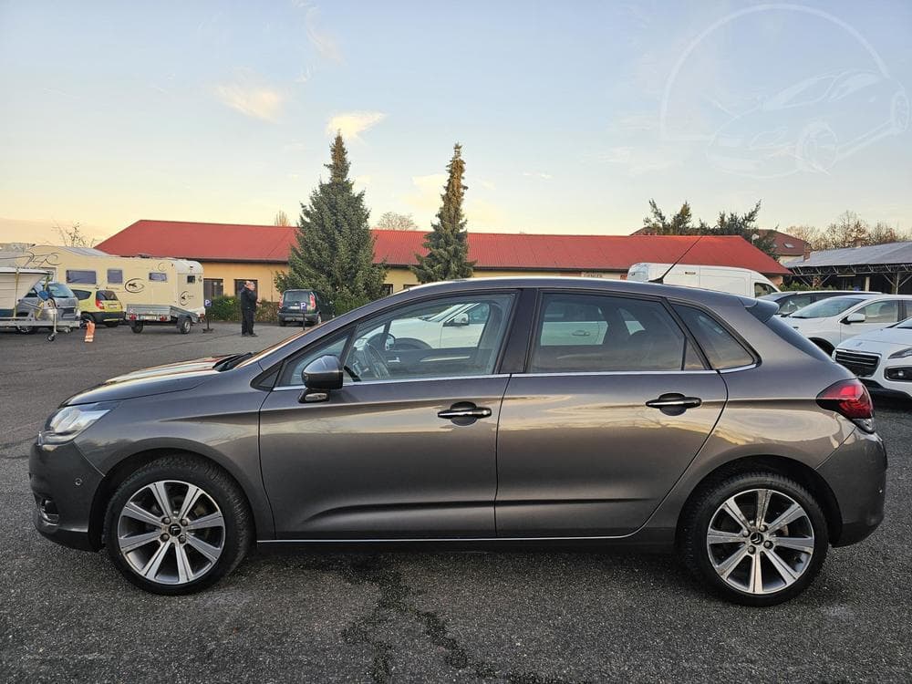 2016 Citroen C4 - 14