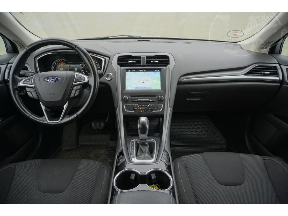 2016 Ford Mondeo - 16