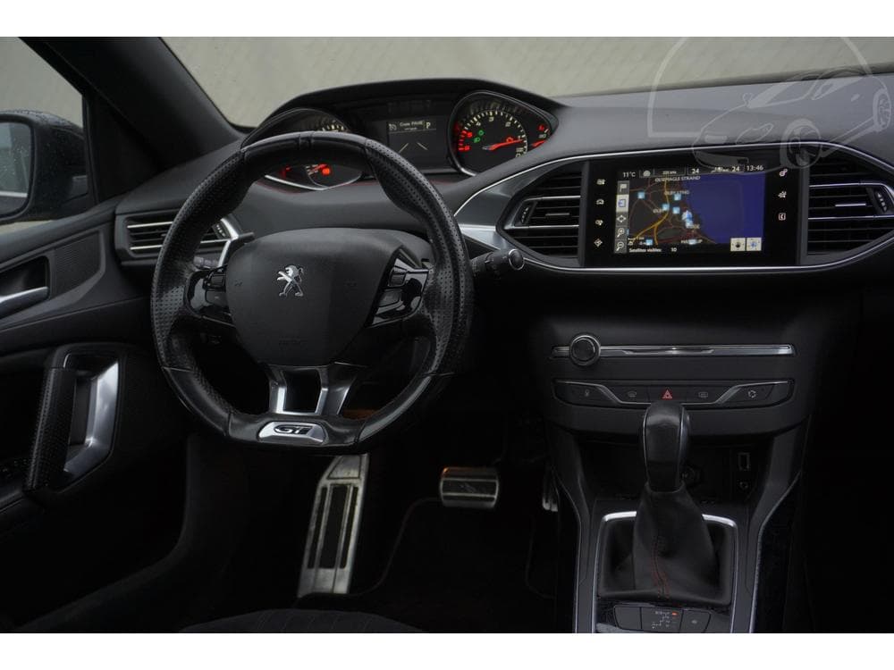 2016 Peugeot 308 - 18