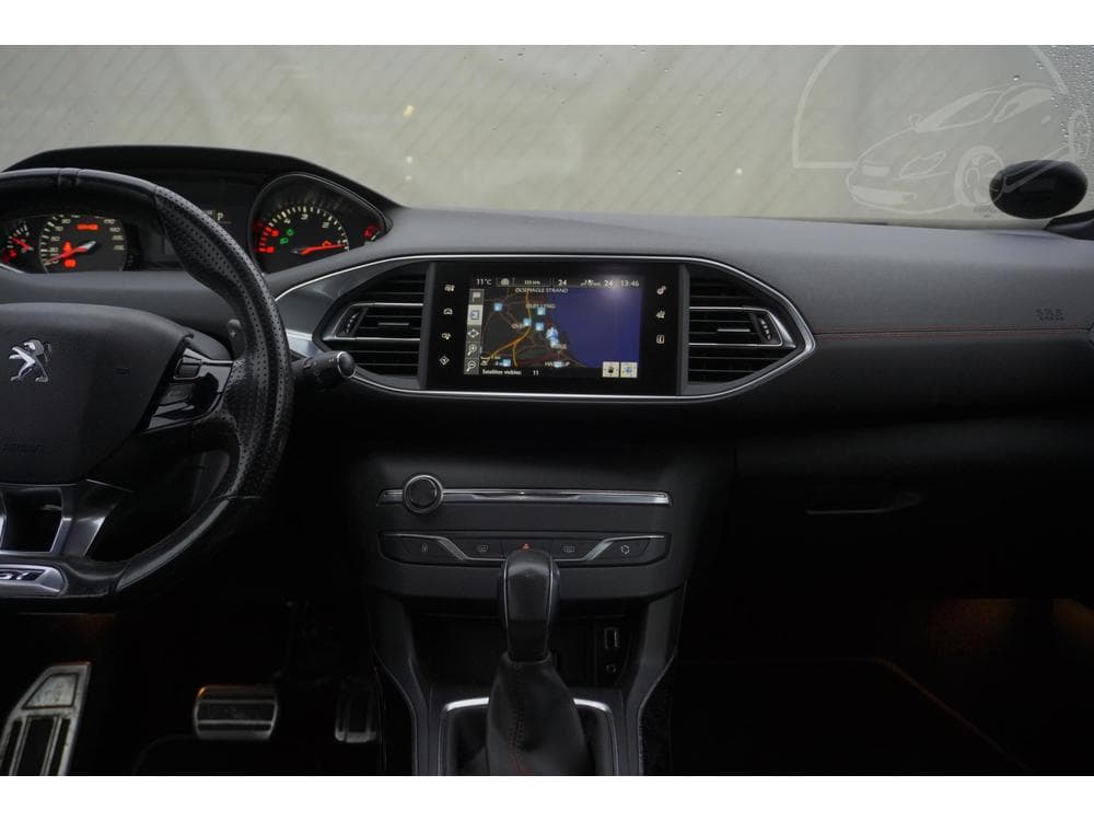 2016 Peugeot 308 - 19