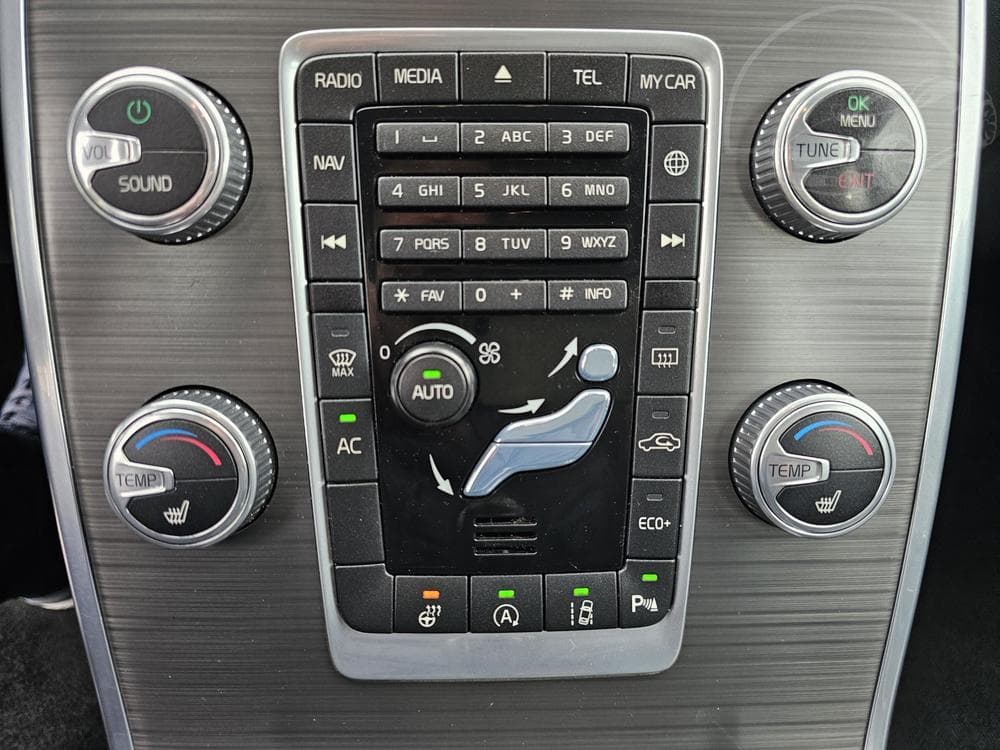 2016 Volvo Xc70 - 20