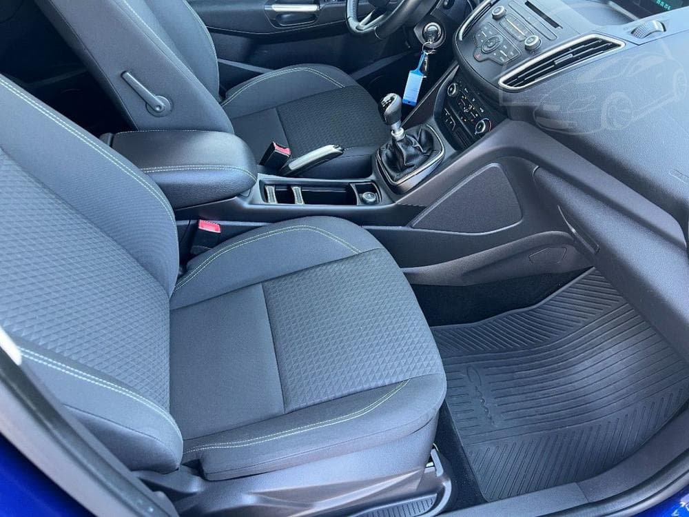 2015 Ford C-MAX - 10