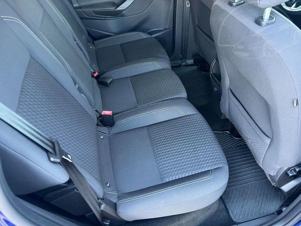 2015 Ford C-MAX - 11