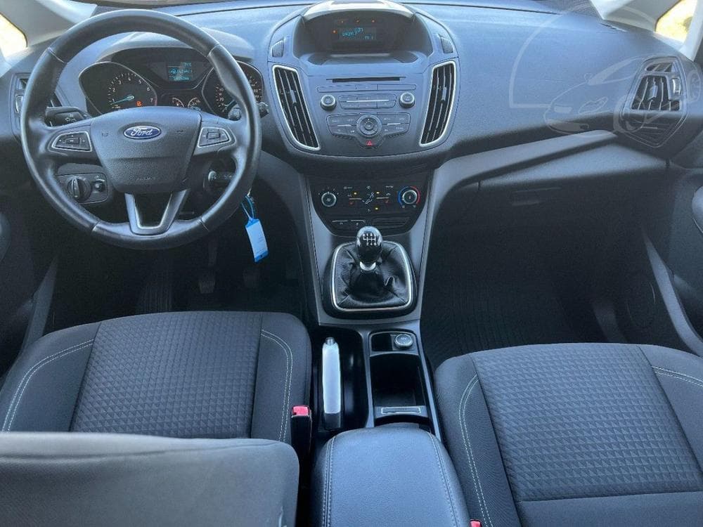 2015 Ford C-MAX - 13