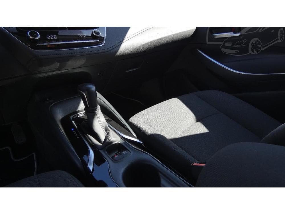 2021 Toyota COROLLA - 11