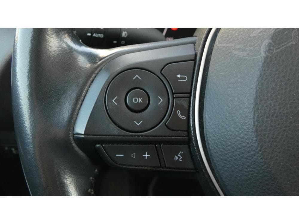 2021 Toyota COROLLA - 21