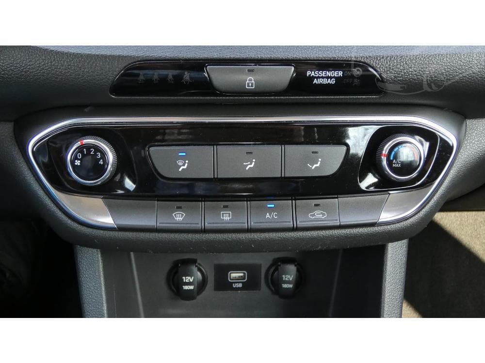 2021 Hyundai i30 - 16