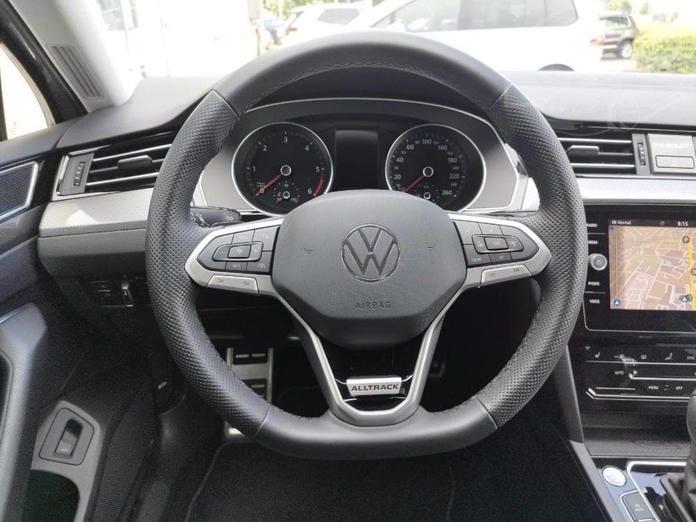 2022 Volkswagen Passat - 5