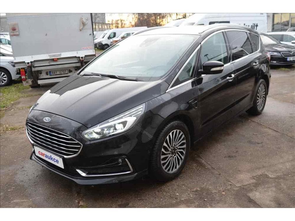 2020 Ford S-MAX