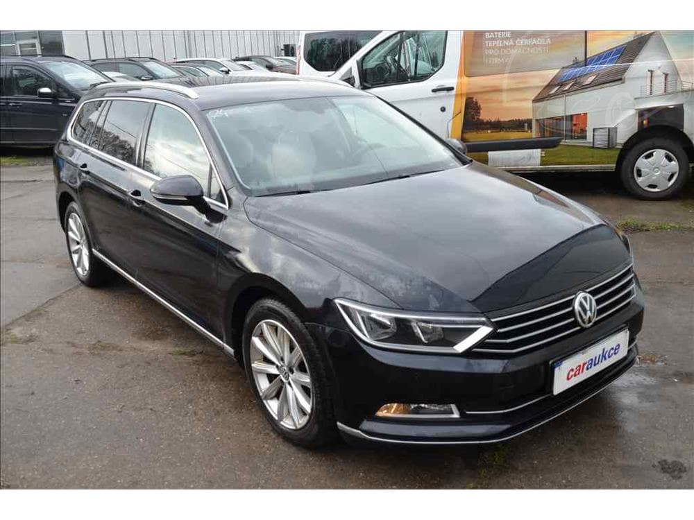 2017 Volkswagen PASSAT - 7