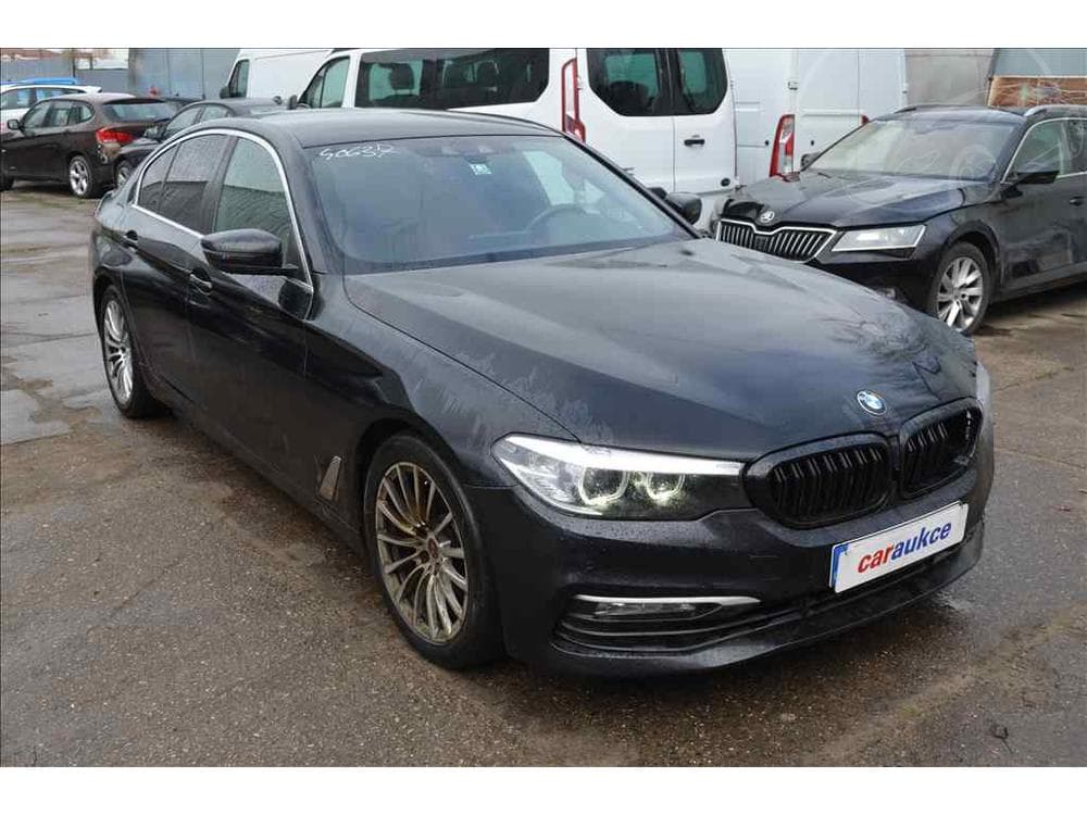 2017 BMW 5-SERIES - 3