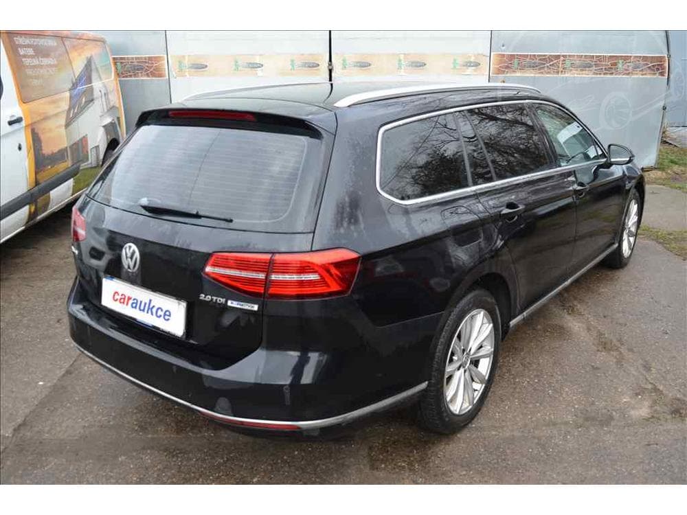 2017 Volkswagen PASSAT - 10