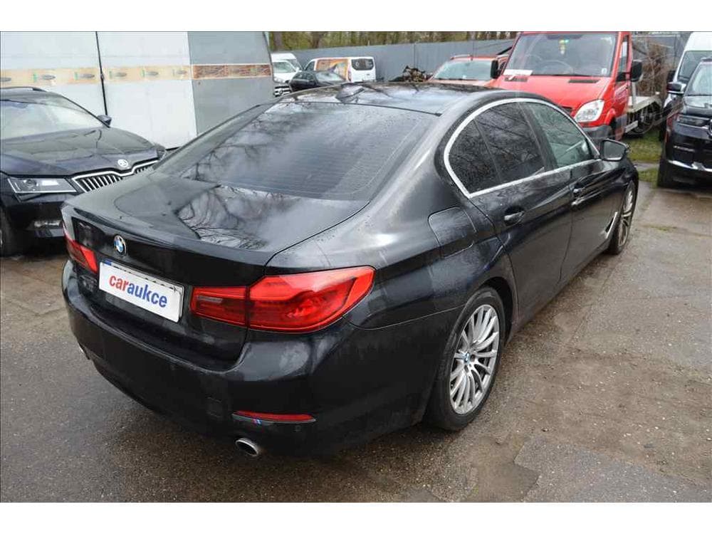 2017 BMW 5-SERIES - 4