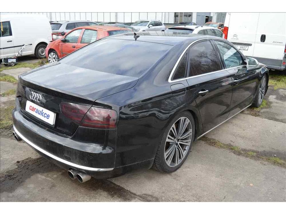 2012 Audi A8 - 4