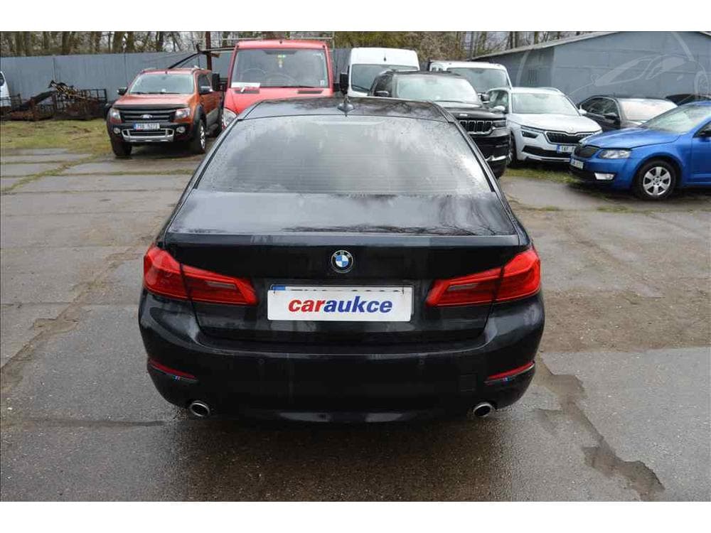 2017 BMW 5-SERIES - 5