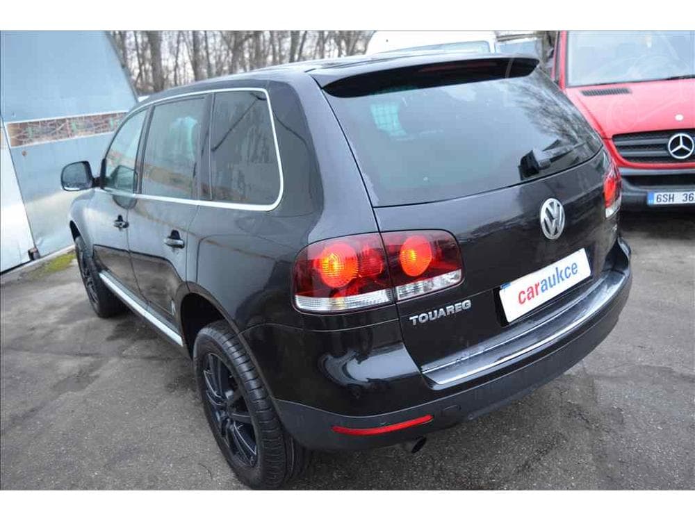 2008 Volkswagen Touareg - 11