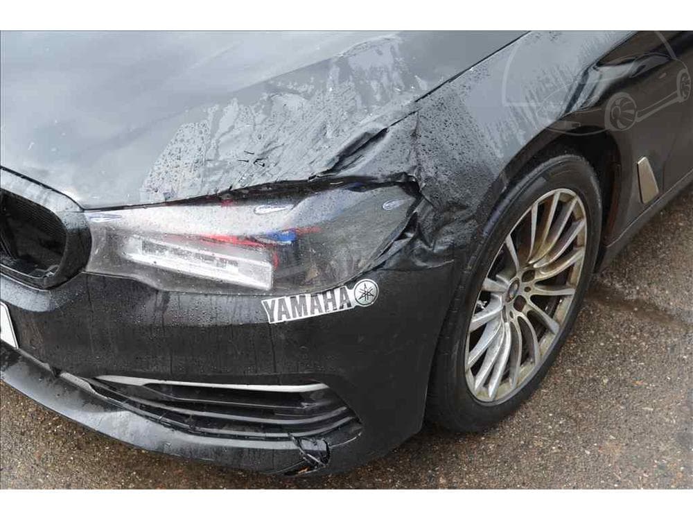 2017 BMW 5-SERIES - 7