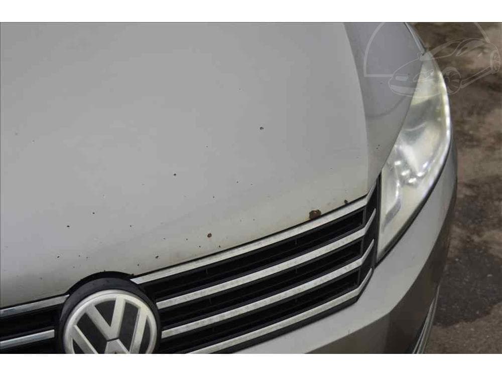 2012 Volkswagen PASSAT - 8