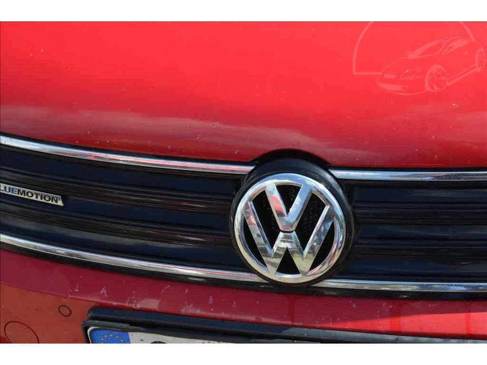 2002 Volkswagen GOLF - 8