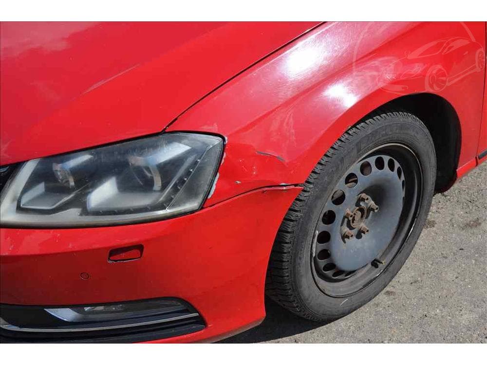 2002 Volkswagen GOLF - 9