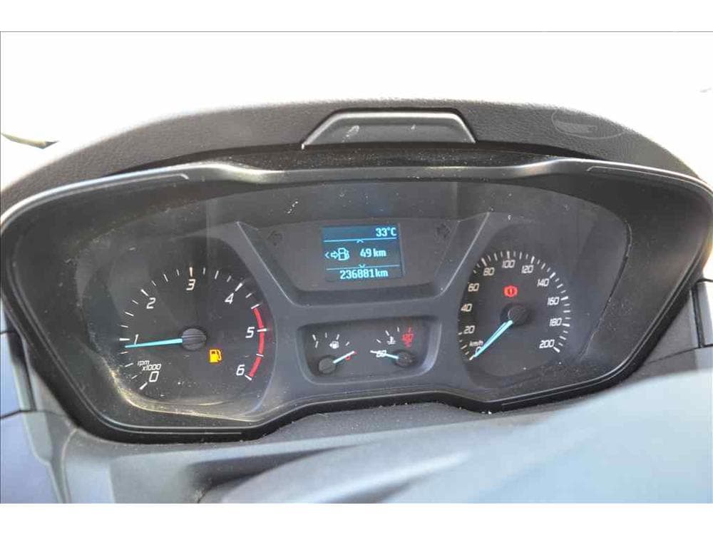 2011 Volkswagen PASSAT - 10