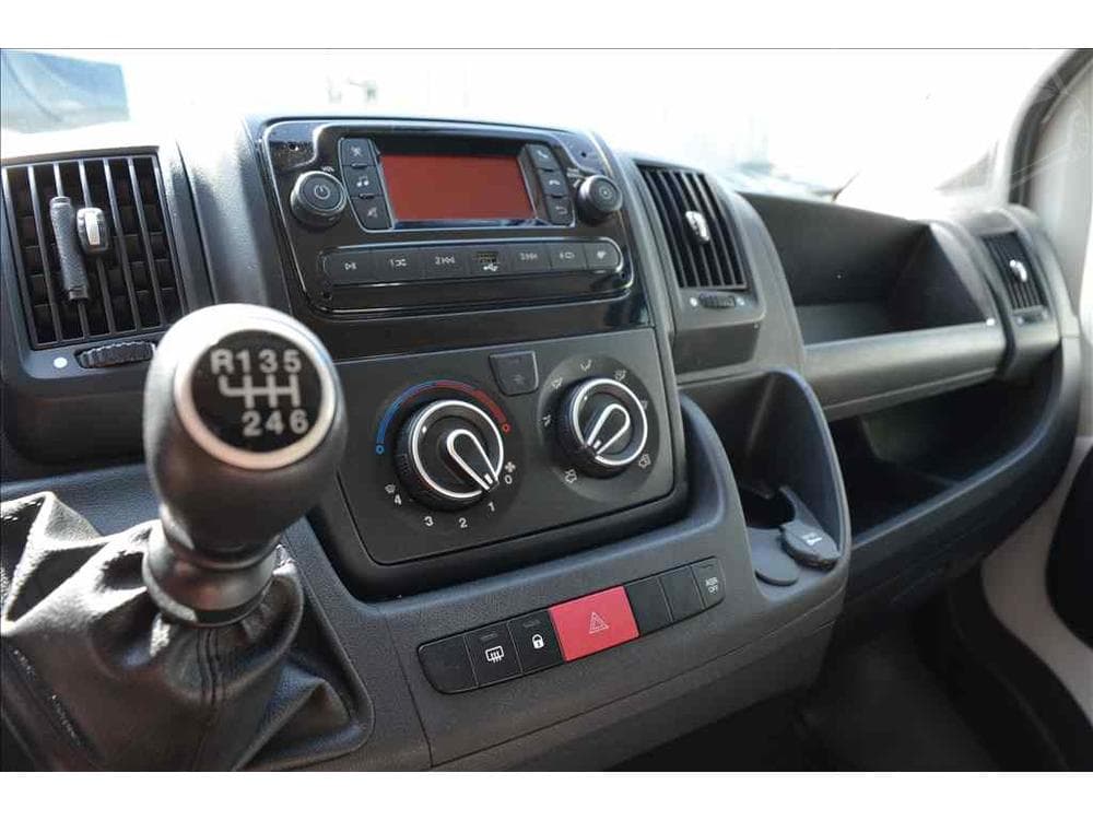 2013 Ford C-MAX - 10