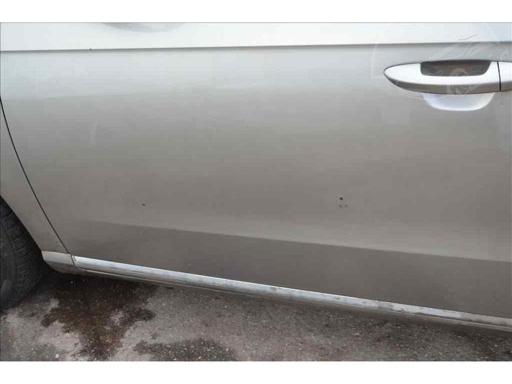 2012 Volkswagen PASSAT - 11