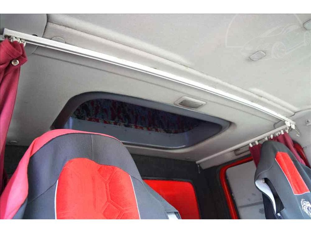 2013 Ford C-MAX - 11