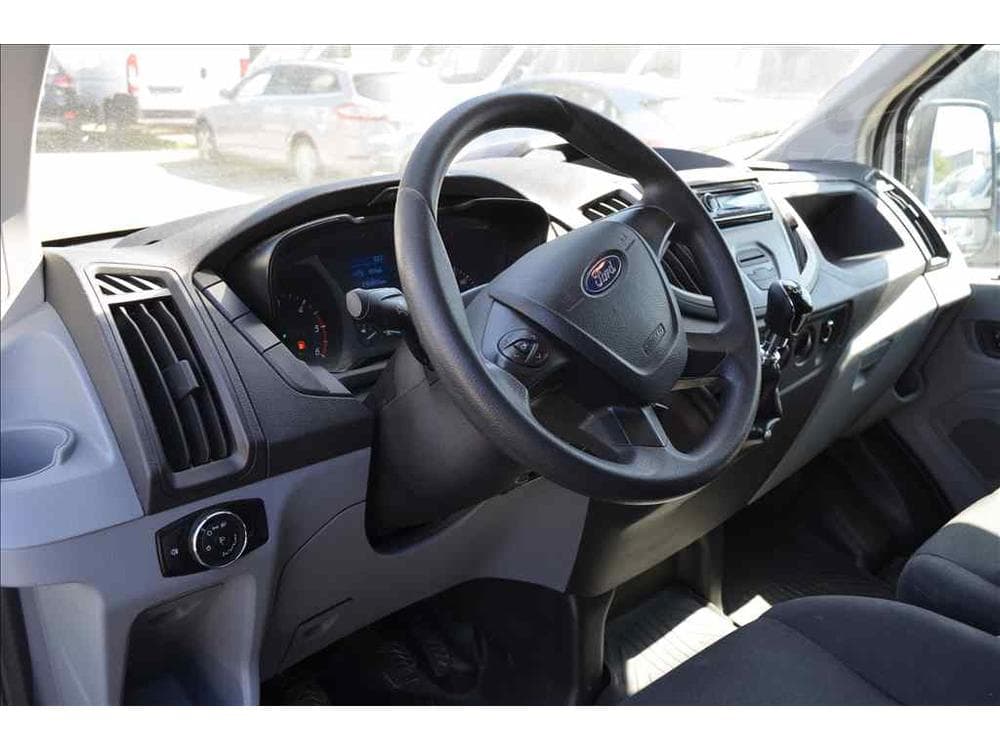 2011 Volkswagen PASSAT - 12