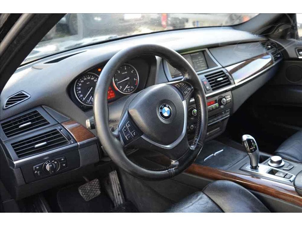 2008 BMW X5 - 13