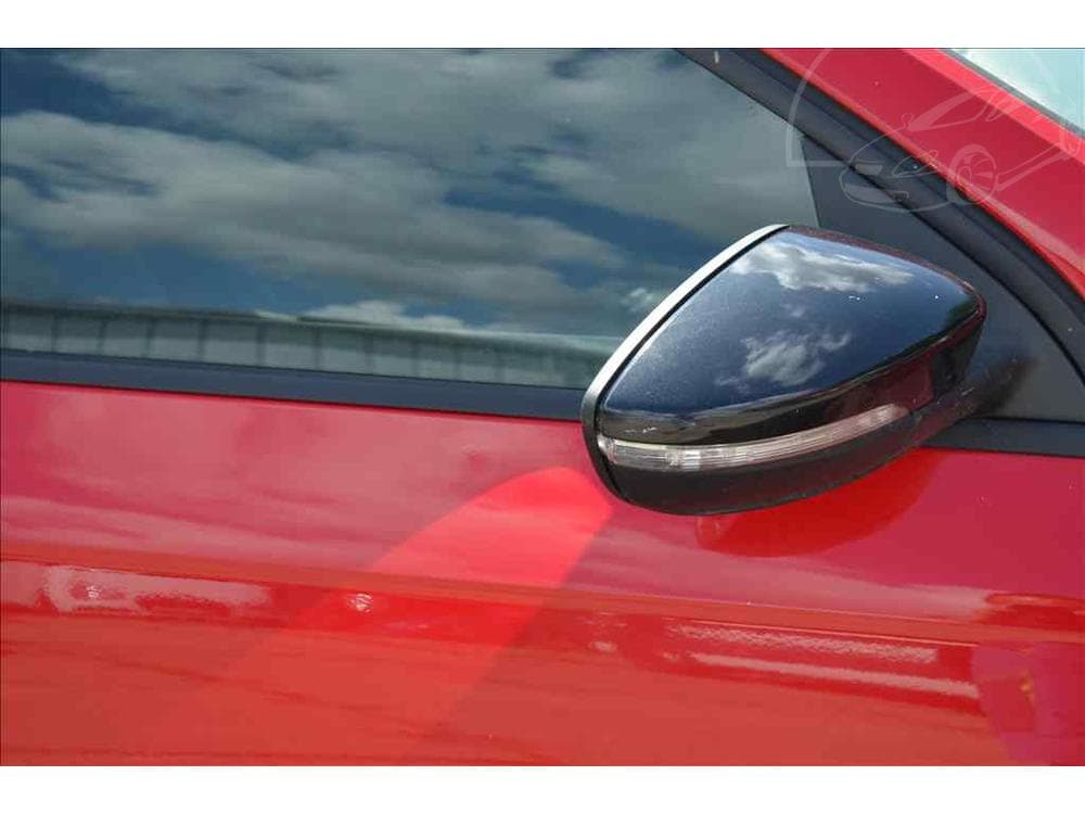 2002 Volkswagen GOLF - 13