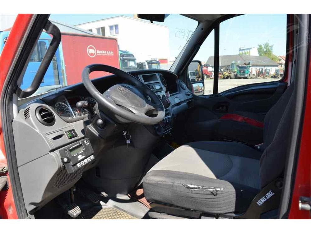 2013 Ford C-MAX - 13