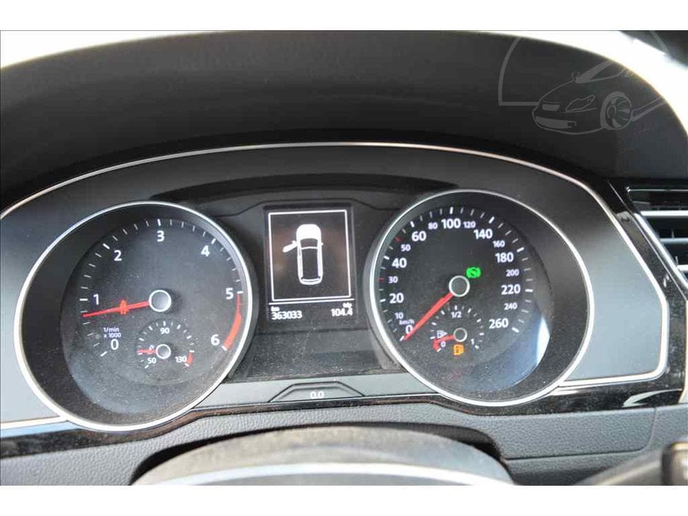 2015 Volkswagen PASSAT - 15