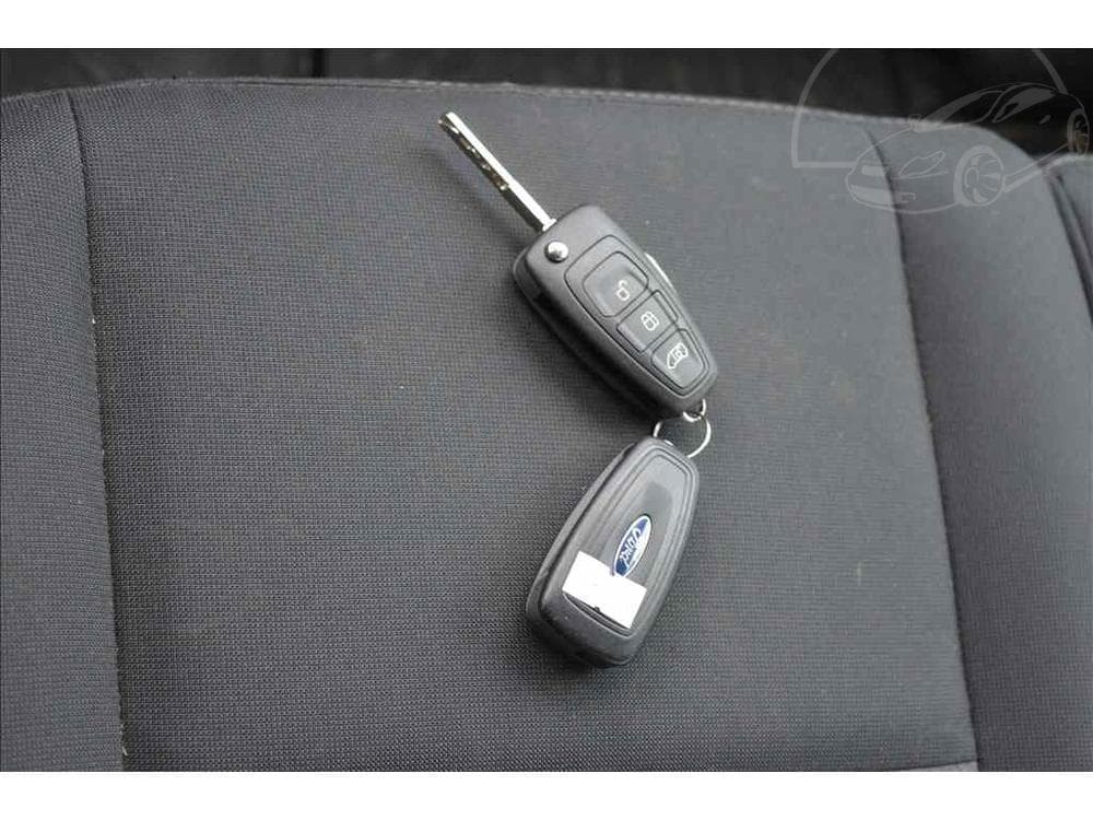 2010 Ford MONDEO - 15