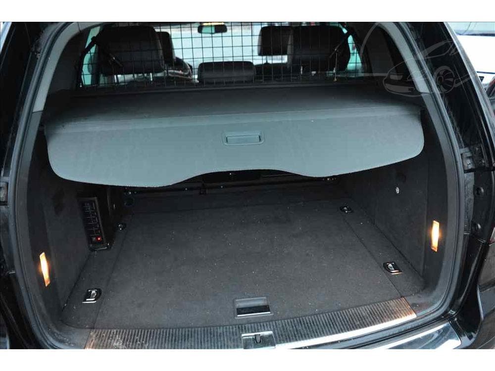 2008 Volkswagen Touareg - 33