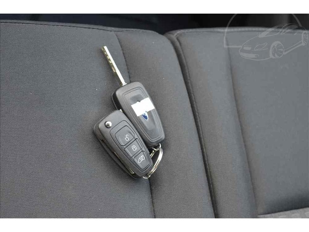 2010 Renault FLUENCE - 19