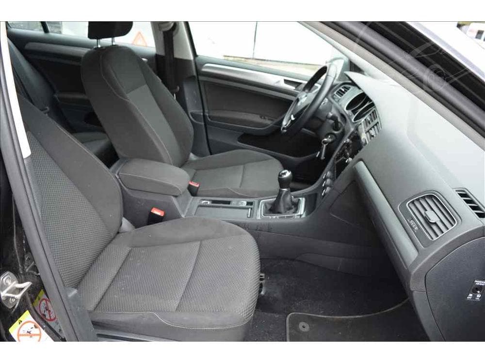 2018 Volkswagen GOLF - 20
