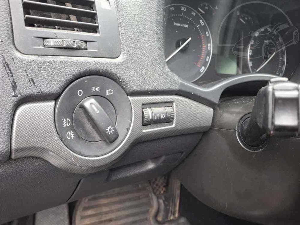 2017 Volkswagen PASSAT - 20