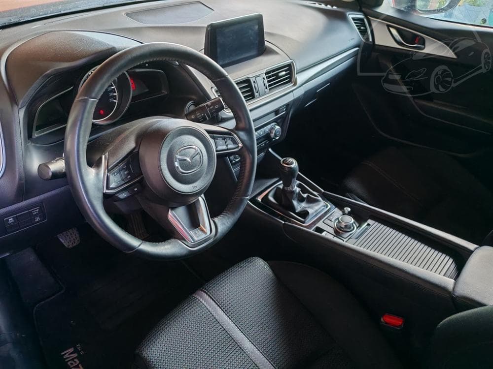 2017 Mazda 3 - 10