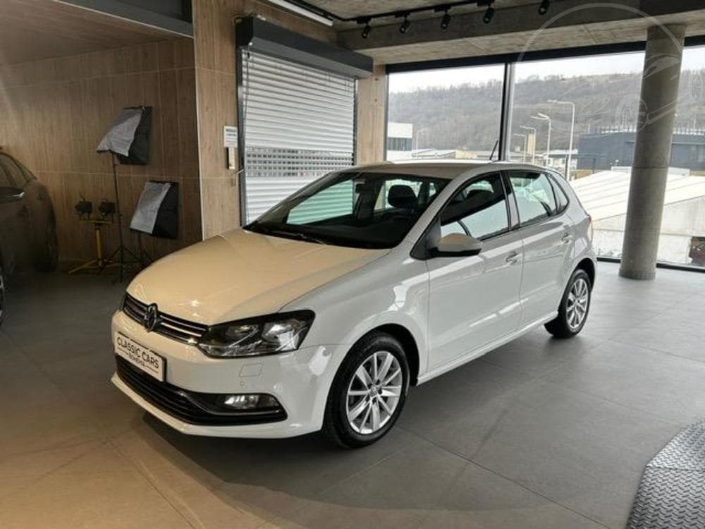 2016 Volkswagen POLO - 2