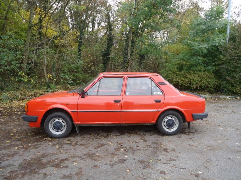 1989 Škoda 105 - 3