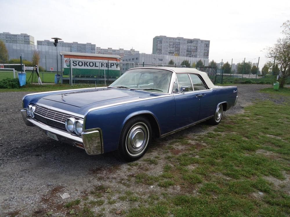 1963 Lincoln CONTINENTAL - 10